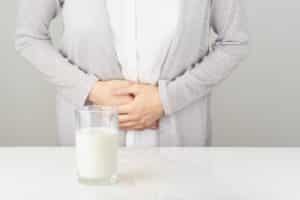 Woman with leaky gut wonders if she should avoid foods like milk