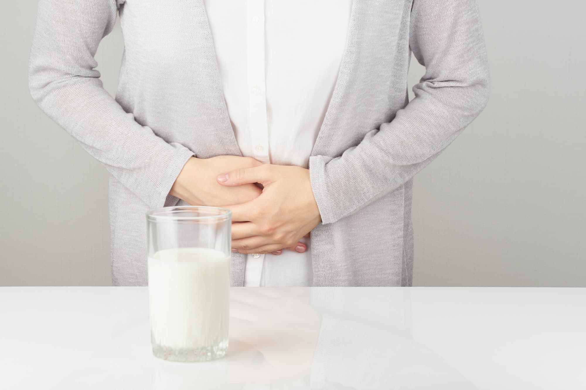 Woman with leaky gut wonders if she should avoid foods like milk